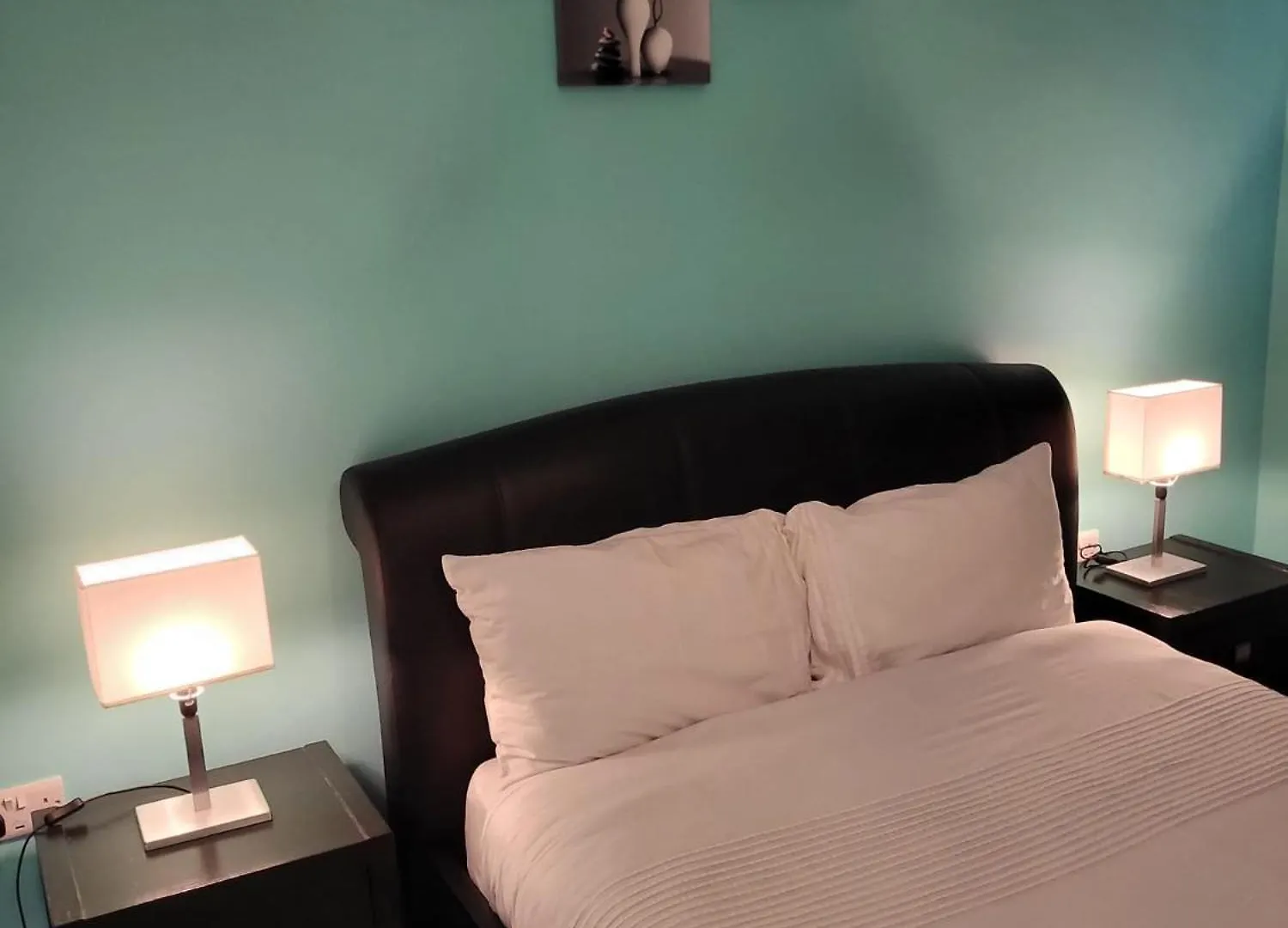 Lovely 2- Bedroom Apartment In Belfast